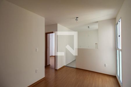 Sala de apartamento para alugar com 2 quartos, 50m² em Jansen, Gravataí