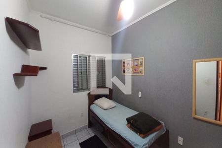 Quarto 2 de casa à venda com 4 quartos, 120m² em Jardim Bandeirantes, Campinas