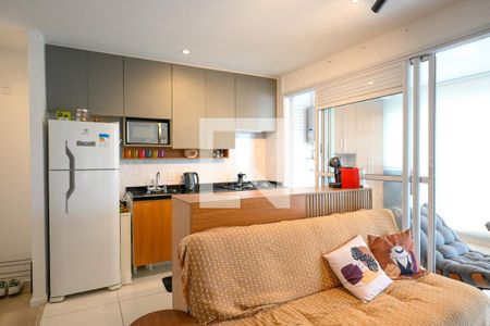 Sala de apartamento à venda com 3 quartos, 72m² em Vila Nair, São Paulo