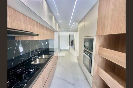 Apartamento à venda com 3 quartos, 149m² em Indianópolis, São Paulo