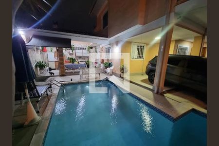 Casa à venda com 4 quartos, 140m² em Piratininga, Niterói