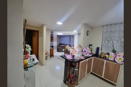 Casa à venda com 4 quartos, 140m² em Piratininga, Niterói