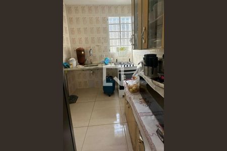 Apartamento à venda com 3 quartos, 63m² em Sagrada Família, Belo Horizonte