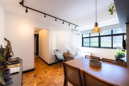 Sala de apartamento à venda com 2 quartos, 76m² em Ipanema, Rio de Janeiro