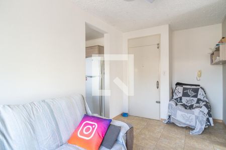 Sala de apartamento para alugar com 1 quarto, 45m² em Vila Nova, Porto Alegre