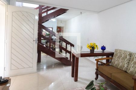 Sala de casa para alugar com 3 quartos, 125m² em Jardim Santa Clara, Guarulhos