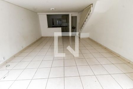 Sala de casa para alugar com 3 quartos, 148m² em Vila Inah, São Paulo