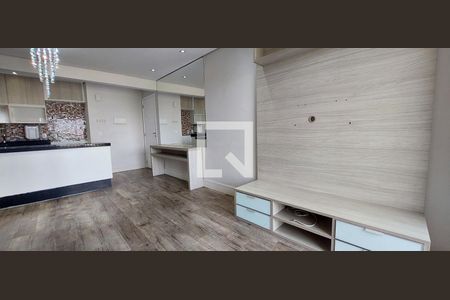 Sala de apartamento à venda com 3 quartos, 66m² em Vila Metalúrgica, Santo André