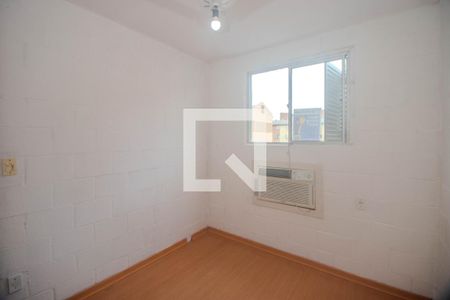 Quarto 2 de apartamento para alugar com 2 quartos, 38m² em Rubem Berta, Porto Alegre