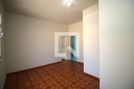 Sala de apartamento para alugar com 2 quartos, 77m² em Olaria, Rio de Janeiro