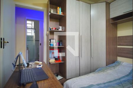 Quarto 1 de apartamento para alugar com 2 quartos, 72m² em São João, Porto Alegre