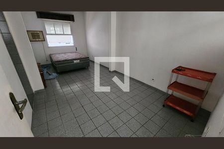 Sala de apartamento para alugar com 1 quarto, 37m² em José Menino, Santos