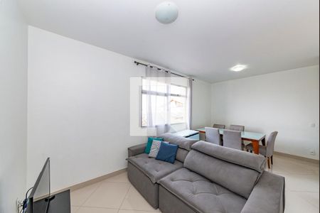 Sala de apartamento à venda com 3 quartos, 75m² em Bonfim, Belo Horizonte