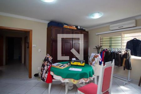 Sala de casa à venda com 4 quartos, 400m² em Centro, São Leopoldo