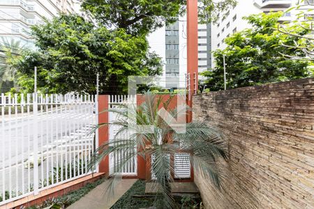 Vista da Sala de casa à venda com 3 quartos, 311m² em Aclimação, São Paulo