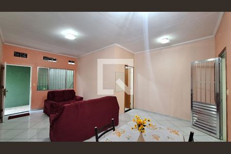 Sala de casa para alugar com 2 quartos, 130m² em Ocian, Praia Grande