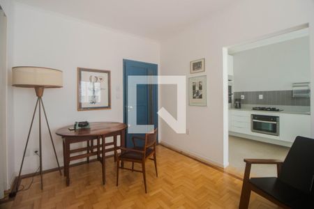 Sala de apartamento à venda com 2 quartos, 70m² em Rio Branco, Porto Alegre