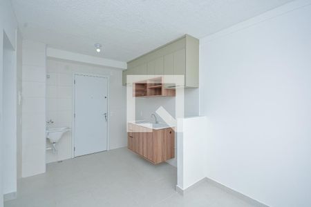 Sala/Cozinha de apartamento para alugar com 2 quartos, 35m² em Socorro, São Paulo