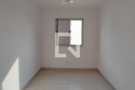 Quarto 1 de apartamento para alugar com 2 quartos, 46m² em Vila Mimosa, Campinas