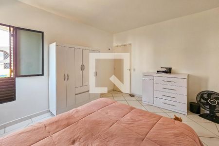 Apartamento para alugar com 210m², 4 quartos e 2 vagas Apartamento para alugar com 210m², 4 quartos e 2 vagasQuarto 1