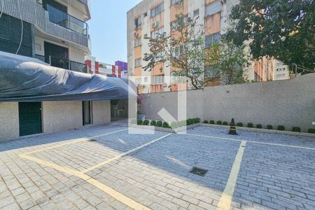 Apartamento para alugar com 210m², 4 quartos e 2 vagas Apartamento para alugar com 210m², 4 quartos e 2 vagasÁrea de Lazer