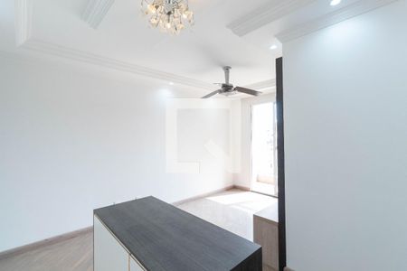 Sala de apartamento à venda com 3 quartos, 57m² em Vila Talarico, São Paulo