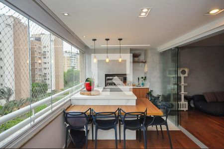 Varanda de apartamento à venda com 3 quartos, 141m² em Paraíso do Morumbi, São Paulo