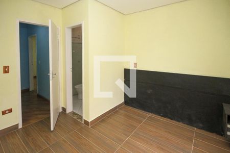 Suite de casa de condomínio para alugar com 2 quartos, 75m² em Vila Ema, São Paulo