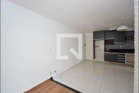 Sala de apartamento para alugar com 2 quartos, 54m² em Vila Moreira, Guarulhos