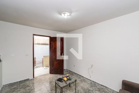 Sala de casa para alugar com 2 quartos, 70m² em Jardim América, Rio de Janeiro