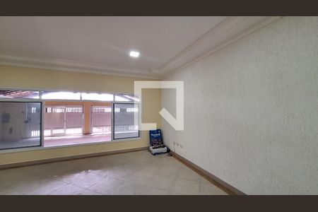 Sala de casa para alugar com 3 quartos, 136m² em Caiçara, Praia Grande