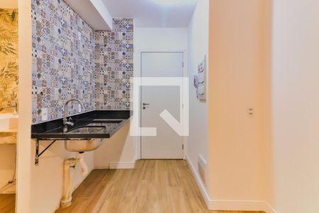 Sala / Cozinha de apartamento à venda com 2 quartos, 37m² em Butantã, São Paulo