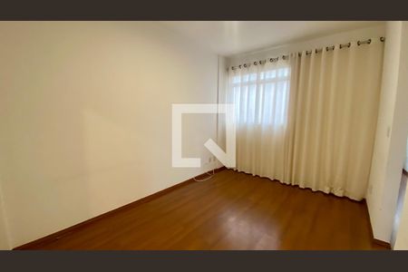 Sala de apartamento para alugar com 3 quartos, 66m² em Buritis, Belo Horizonte