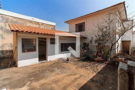 Foto 01 de casa à venda com 4 quartos, 303m² em Carlos Prates, Belo Horizonte