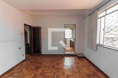 Foto 09 de casa à venda com 4 quartos, 303m² em Carlos Prates, Belo Horizonte