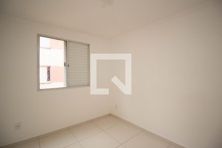 Quarto 2 de apartamento para alugar com 2 quartos, 47m² em Vila Guedes, São Paulo