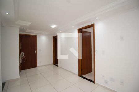 Sala de apartamento para alugar com 2 quartos, 47m² em Vila Guedes, São Paulo