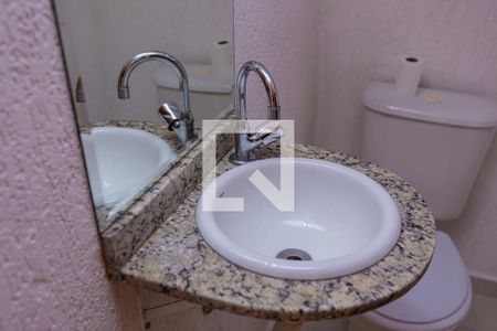 Lavabo de casa de condomínio à venda com 2 quartos, 64m² em Vila Ponte Rasa, São Paulo