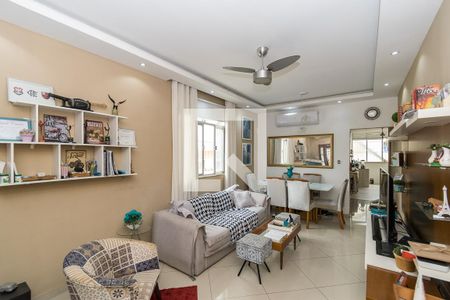 Sala de casa à venda com 3 quartos, 155m² em Penha Circular, Rio de Janeiro