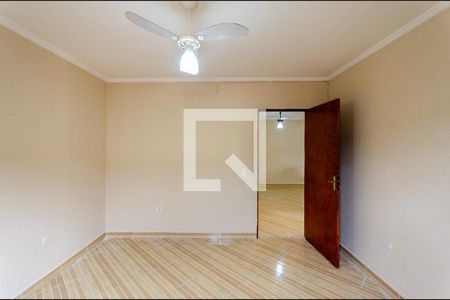 Quarto 1 de casa para alugar com 2 quartos, 105m² em Vila Zat, São Paulo