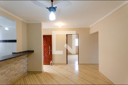 Sala de casa para alugar com 2 quartos, 105m² em Vila Zat, São Paulo