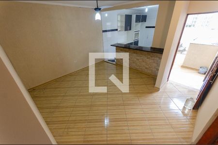 Sala de casa para alugar com 2 quartos, 105m² em Vila Zat, São Paulo