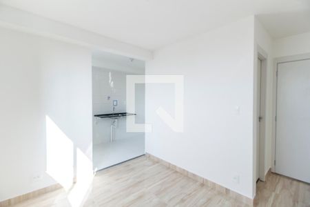 Sala de apartamento para alugar com 2 quartos, 41m² em Vila da Oportunidade, Carapicuíba