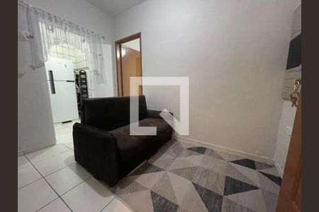 Sala de casa para alugar com 1 quarto, 50m² em Vila Dalva, São Paulo