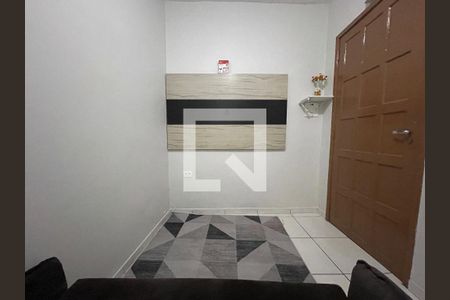 Sala de casa para alugar com 1 quarto, 50m² em Vila Dalva, São Paulo