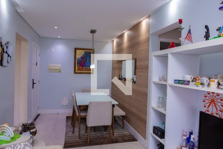 Sala de apartamento à venda com 3 quartos, 72m² em Vila Caju, São Paulo