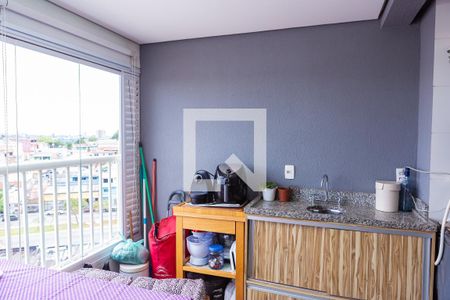 Varanda e Área de serviço de apartamento à venda com 3 quartos, 72m² em Vila Caju, São Paulo