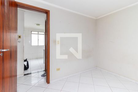 Quarto 1 de apartamento para alugar com 2 quartos, 45m² em Jardim Santo Antônio, São Paulo