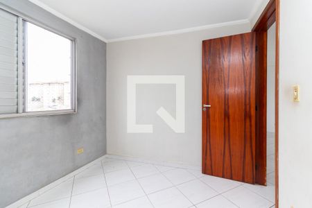 Quarto 1 de apartamento para alugar com 2 quartos, 45m² em Jardim Santo Antônio, São Paulo