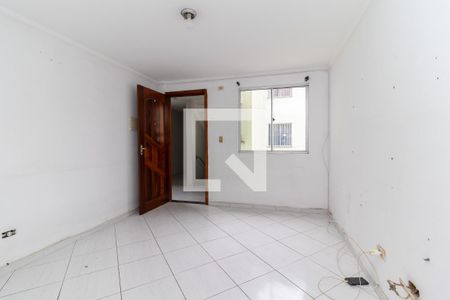 Sala de apartamento para alugar com 2 quartos, 45m² em Jardim Santo Antônio, São Paulo